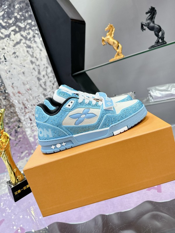 2025 Unisex Louis Vuitton Blue White Leather Denim Plimsolls Beaded LV Trainer AS00400