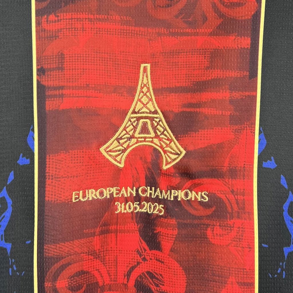 2025/26 Paris Saint-Germain (CAMPEONES DE EUROPA) Red And Blue Jersey