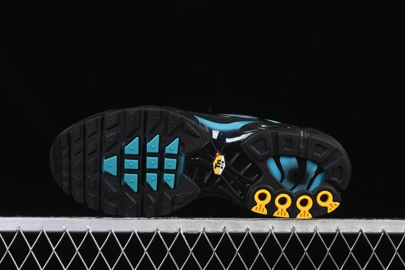 Nike Air Max Plus Retro Running Shoes with Air Cushion - DM0032-016