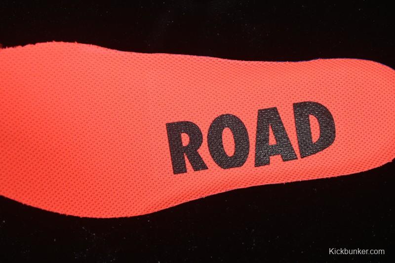 Nike Air Zoom Vomero 18 Cushioned Running Shoes - HM6803-008