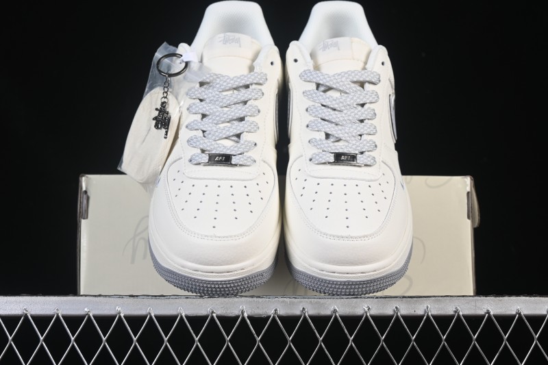 Nike Air Force 1 '07 Low Stussy Sneakers with Grey Swoosh and Full-Length Air Cushion - CS5288-040