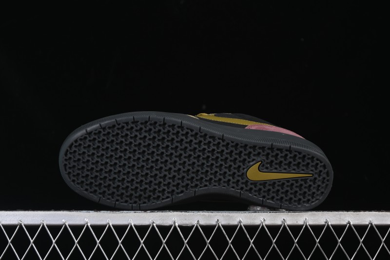 Nike SB Force 58 Retro Skateboarding Shoes with Durable Suede Upper - DV5477-008