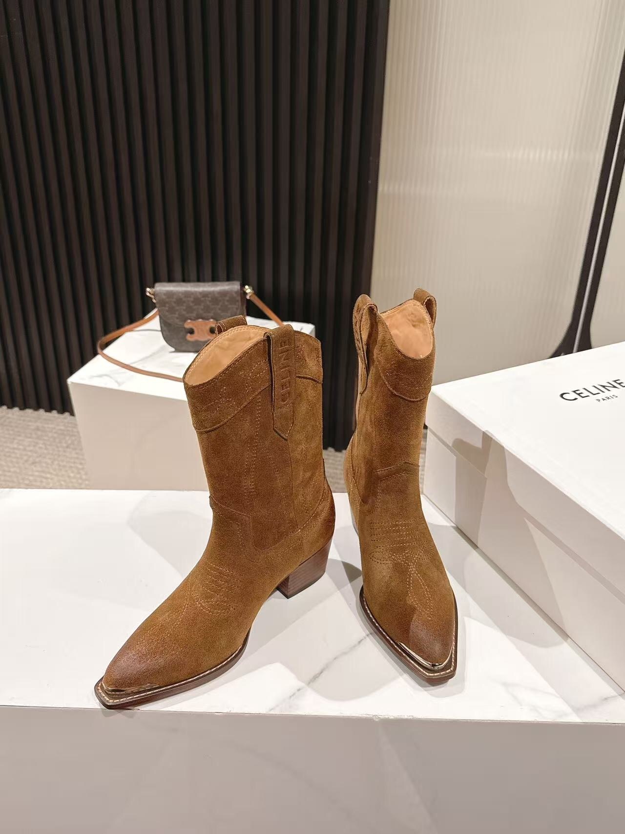 CELINE Fashion Boots 2025 SS Collection with Arch of Triumph Logo - LY00440
