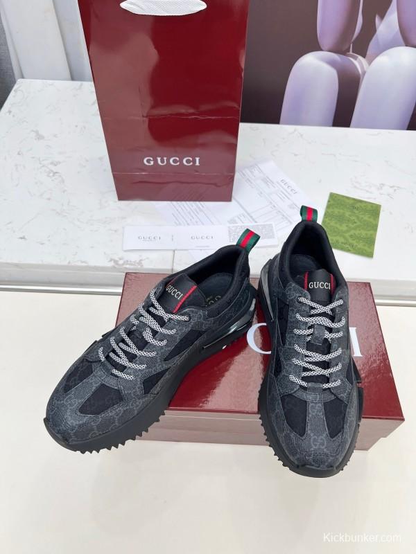 Gucci 2025/SS 2.0 Sneakers with Reflective Stripes and Retro Design - LY00320