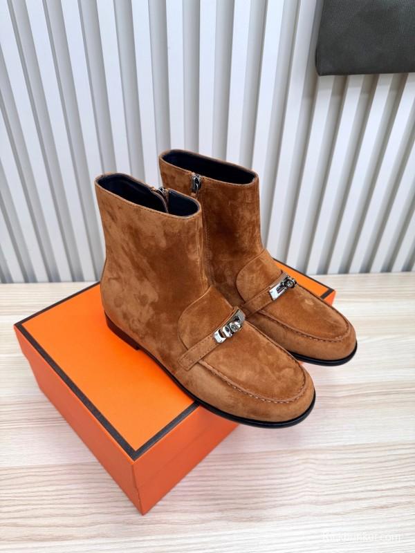 Hermes Kelly Buckle Ankle Boots - LY00390