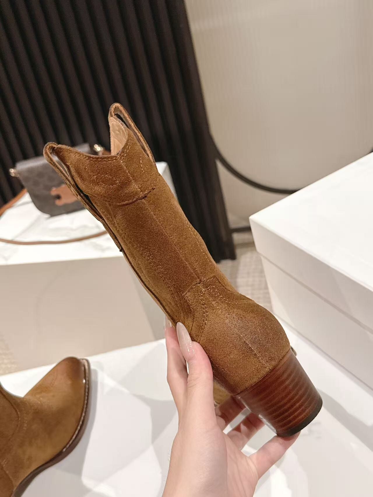 CELINE Fashion Boots with Arch de Triomphe Logo - LY00440