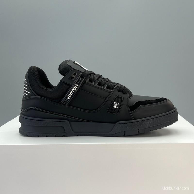 Louis Vuitton Trainer Retro Basketball-Inspired Sneakers - LY00430