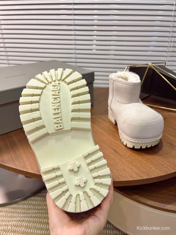 Balenciaga 2025 SS Oversized High-Heel Snow Boots - AS00500