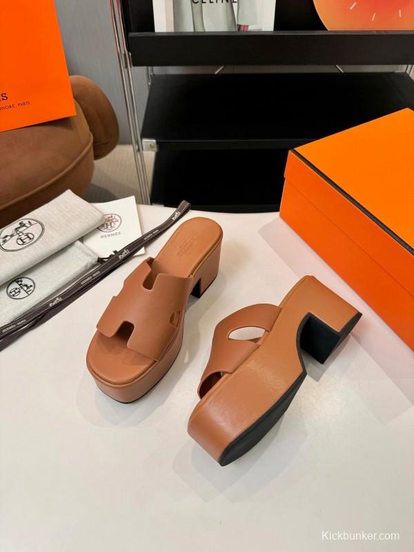 Brand Classic Platform Wedge Sandals with Waterproof Base - LY00