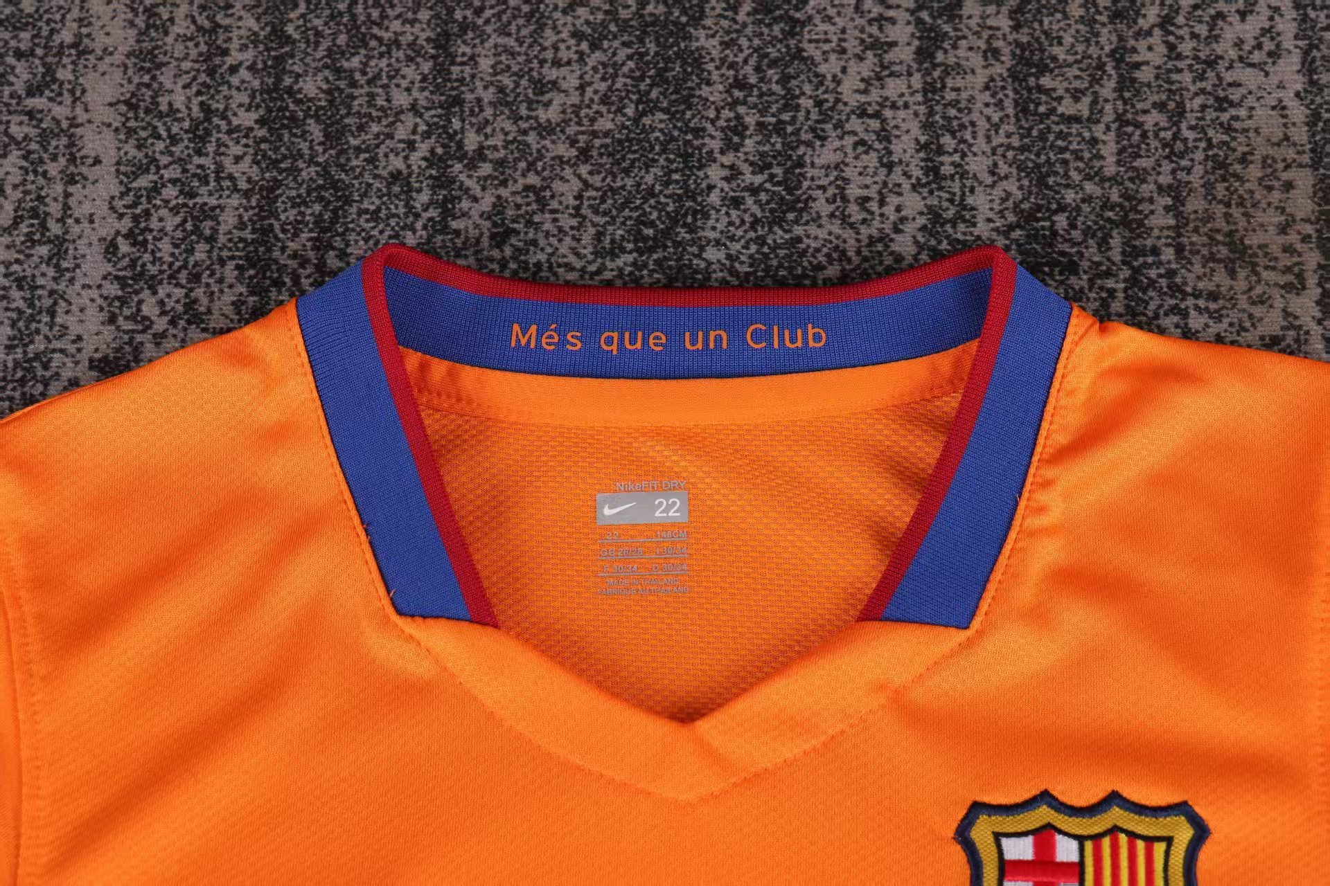 Retro 06/07 Kids Barcelona Away Jersey