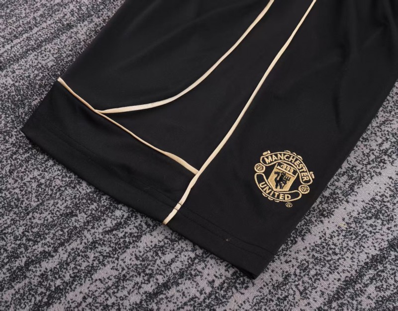 Retro Kids 01/02 Manchester United Centenary Golden Reversible Jersey