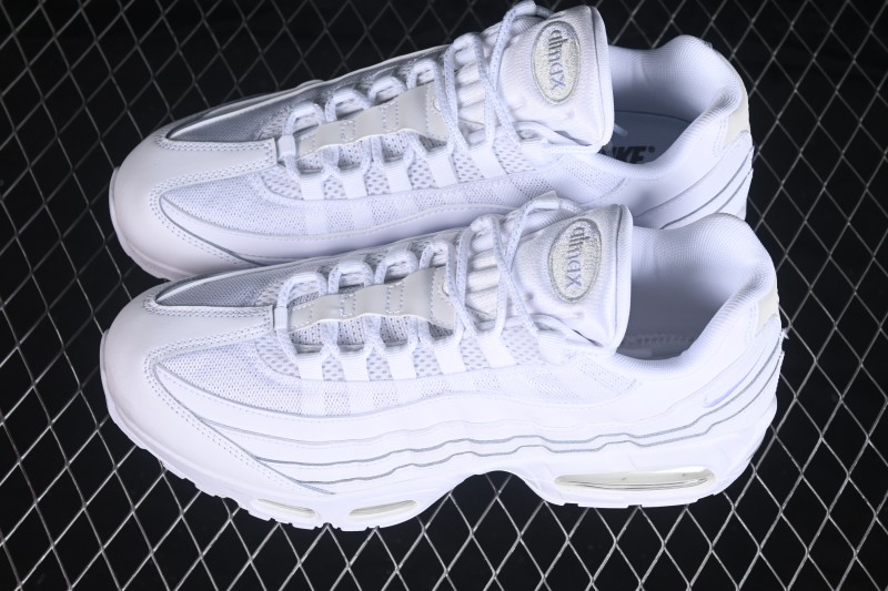 Nike Air Max 95 Retro Running Shoes with Half-Sole Air Cushion - HM8755-100