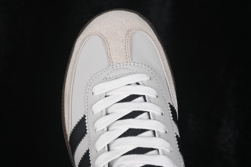 Adidas Handball Spezial Classic Retro Skateboarding Shoes with Suede Upper and Gum Sole - IE3698