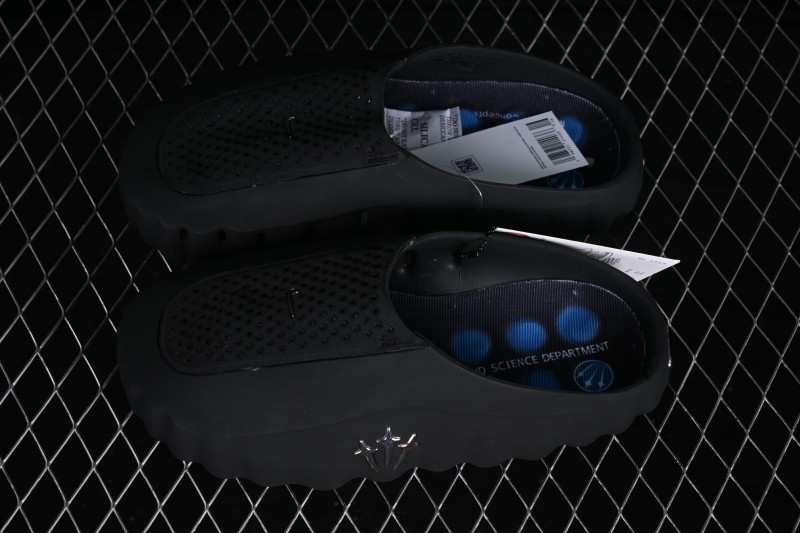 Nike Mind 001 Neuroscience Foot Massage Slippers with Breathable Perforated Upper - HY5028-200