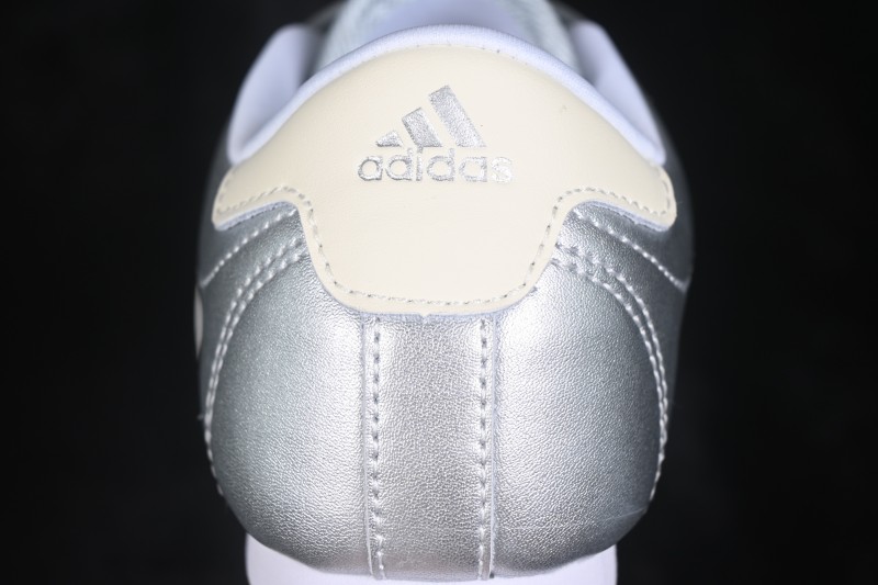 Adidas Originals Taekwondo Low-Top Training Shoes with Comfort Fit and Anti-Slip Sole - JS4023