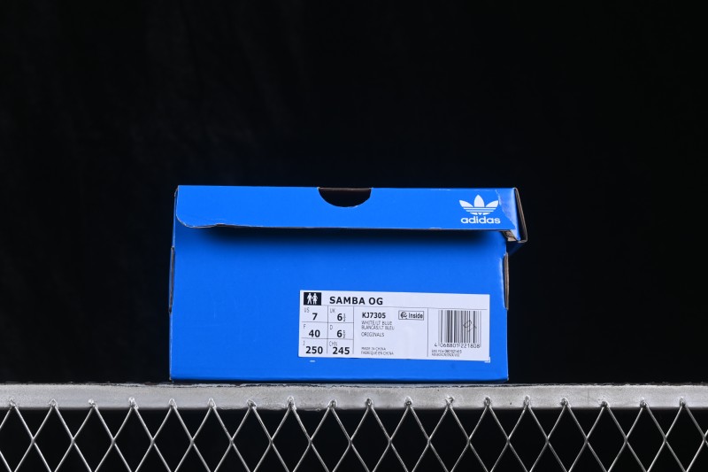 Adidas Samba OG Classic Casual Sneakers with Retro Design - KJ7305