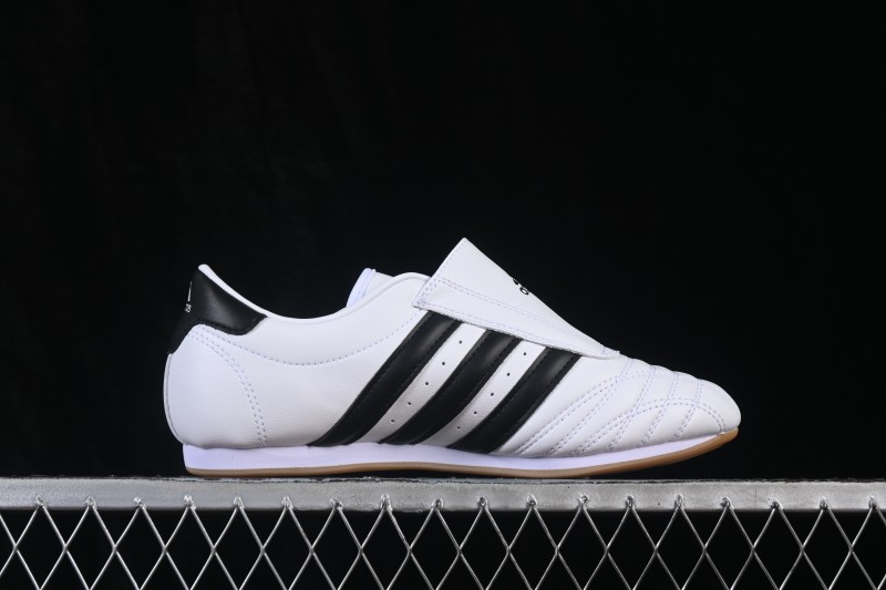 Adidas Originals Taekwondo Low-Top Training Shoes with Comfortable Fit and Durable Traction - JQ4774