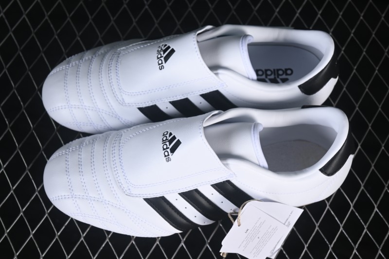 Adidas Originals Taekwondo Low-Top Training Shoes with Comfortable Fit and Durable Traction - JQ4774