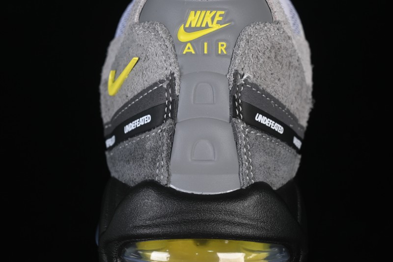 Nike Air Max 95 Retro Running Shoes with Visible Air Cushioning - IB4523-002