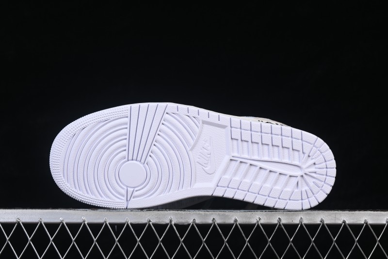 Off-White x Air Jordan 1 Retro High Top Basketball Shoes White - AA3834-100