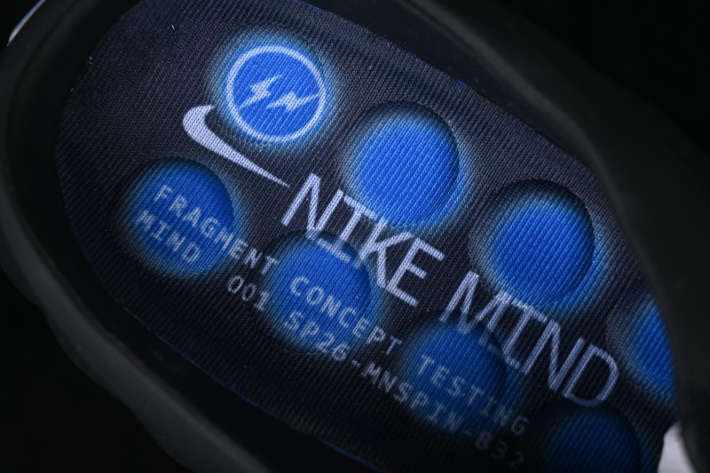 Nike Mind 001 Neuroscience Foot Massage Slippers with Reflexology Technology - IQ8502-001