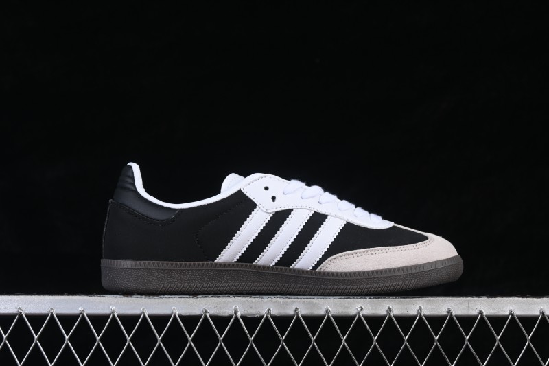 Adidas Samba OG Classic Skateboarding Shoes with Suede Upper - KJ7595