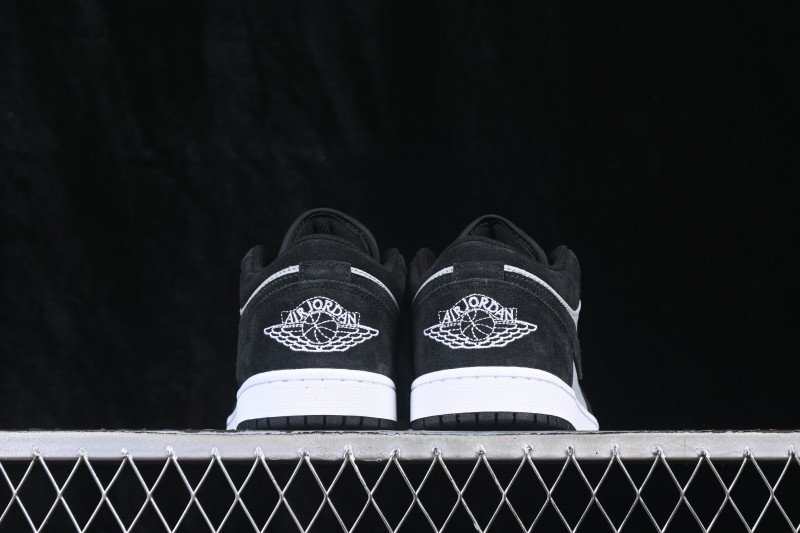 Nike Air Jordan 1 Low Retro Basketball Shoes with Classic Black and Grey Colorway - 553558-048