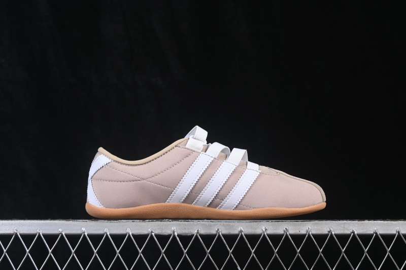 Adidas Originals x Notitle Tokyo W Collaboration Thin Sole Low Top Lifestyle Sneakers - KK2432
