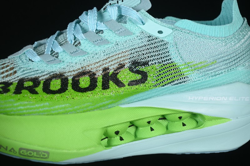 Brooks Hyperion Elite 5 Racing Running Shoes with Lightweight Cushioning for Marathon Performance - 1000491D411
