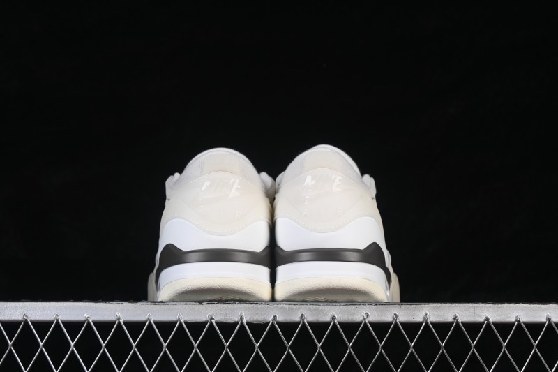 Nike Air Jordan 4 Remastered Retro Sneakers with Mixed Textile, Leather and Suede Upper - IB8857-141