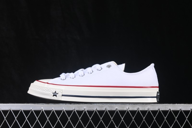 Converse Chuck 70s Low-Top Canvas Sneakers with Vintage-Inspired Design - A24230C