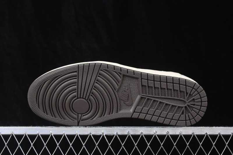 Nike Travis Scott x Air Jordan 1 Low OG Retro Sneakers with Reversed Swoosh Design - DM7866-162