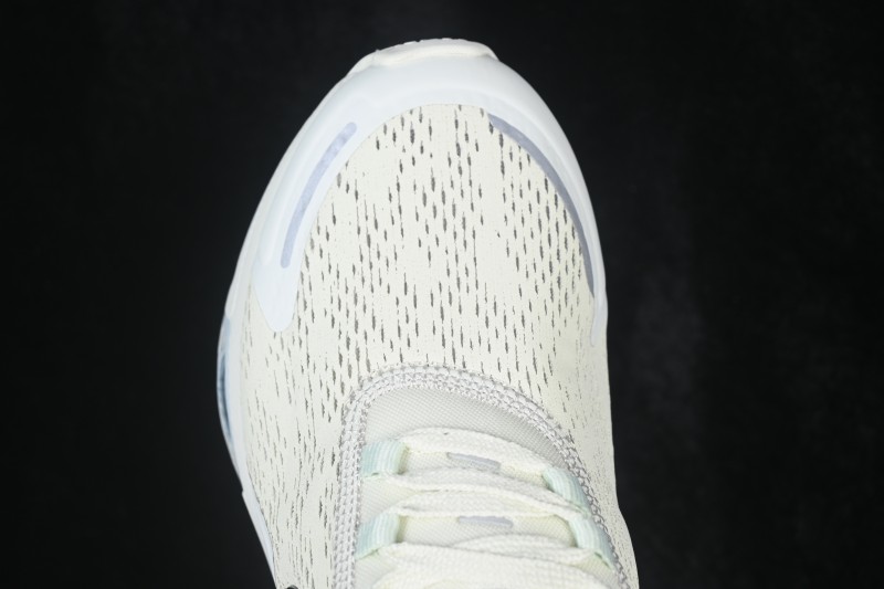 Nike Air Max 270 Premium Running Shoes with Half-Sole Air Cushion - IO9884-001
