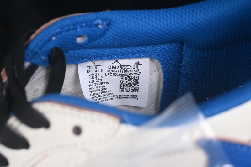Nike Travis Scott x Air Jordan 1 Low OG Retro Sneakers with Reverse Swoosh Design - DM7866-104