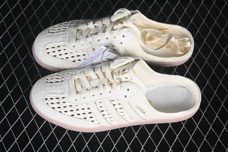 Adidas Samba OG Classic Casual Slide Sandals with Retro Design - KH7719