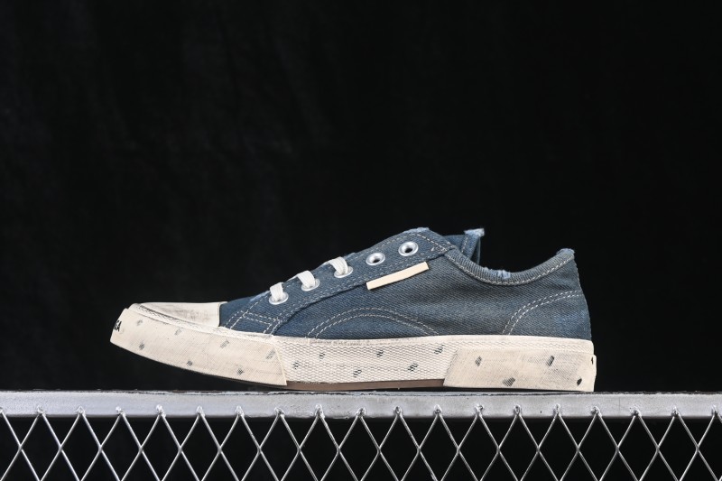 Balenciaga Paris Low Top Lace-Up Distressed Fashion Sneakers - W3RCL4090