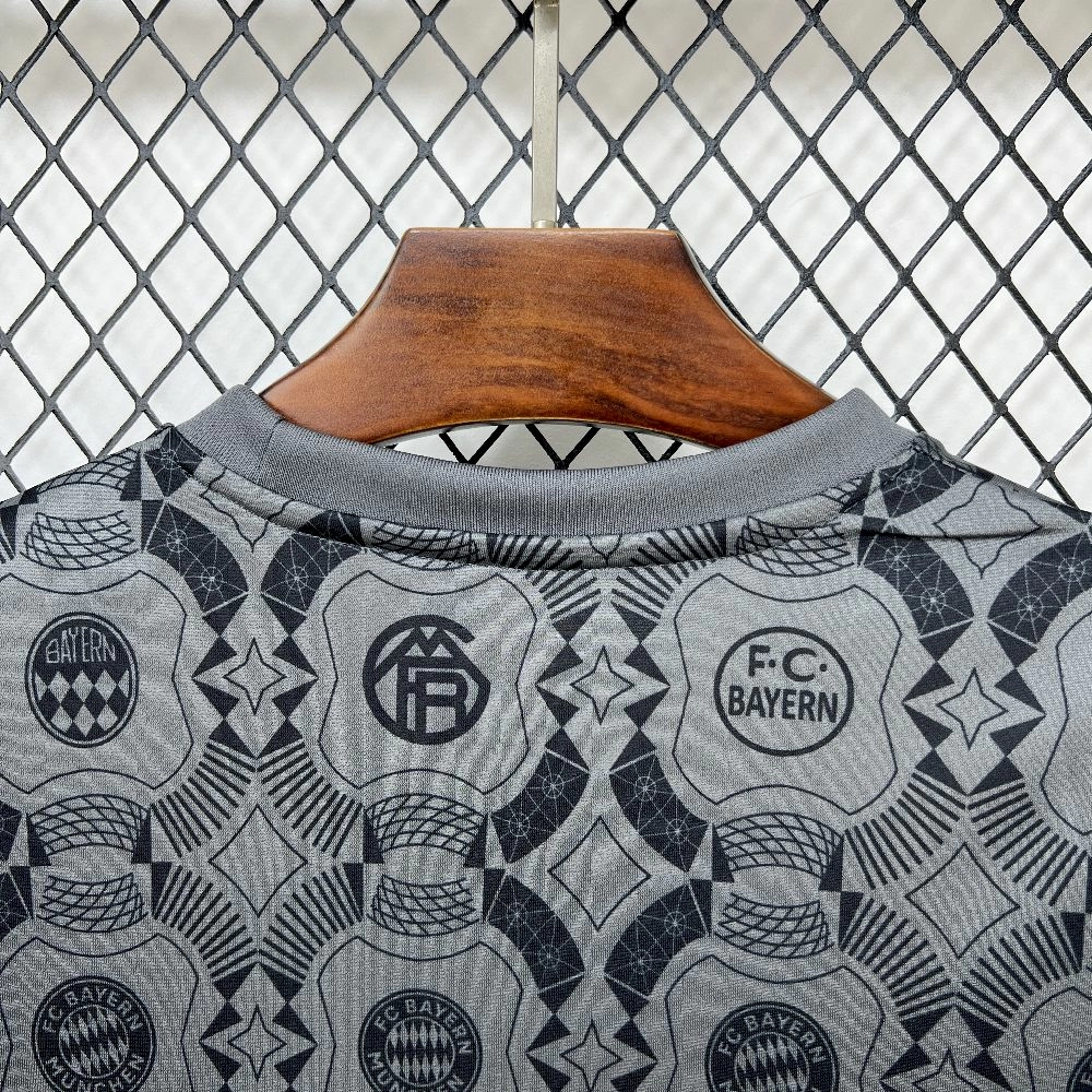 2025/26 Mens Bayern Munich Wiesn T-Shirt Jersey