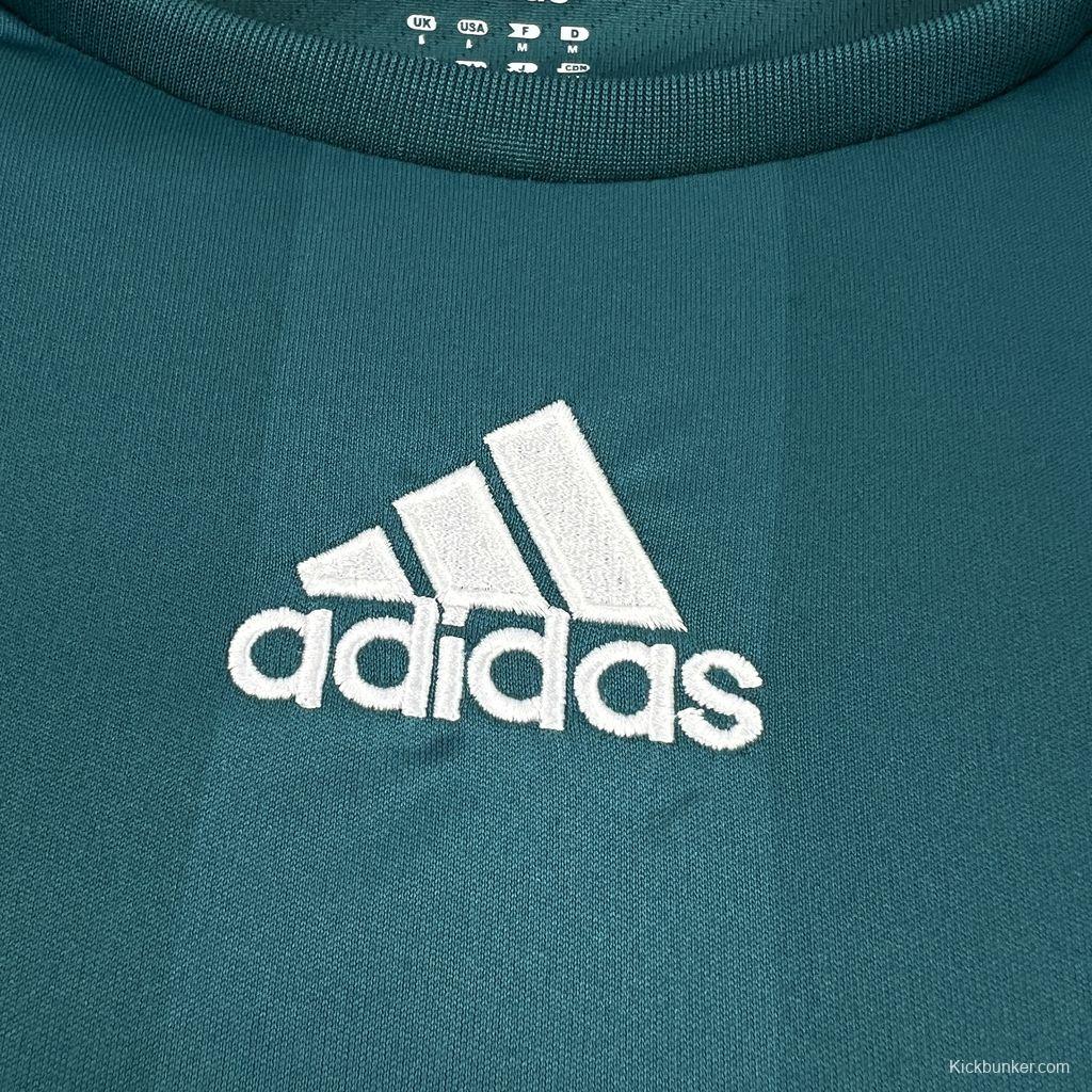 2008/09 Retro Liverpool Third Jersey