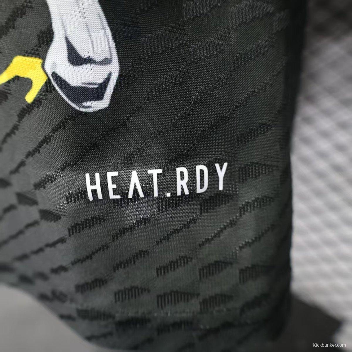 Player Version 25/26 Real Madrid x Avengers Graphic Black Jersey