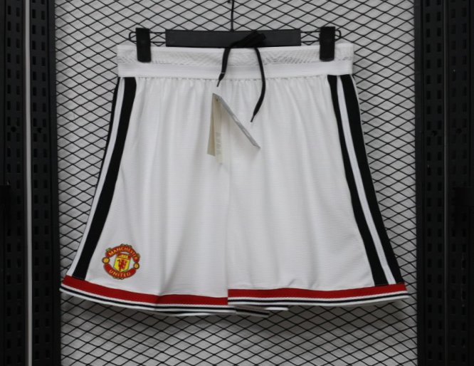 Player Version 26/27 Manchester United Home Shorts